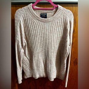 Abercrombie light pink sweater